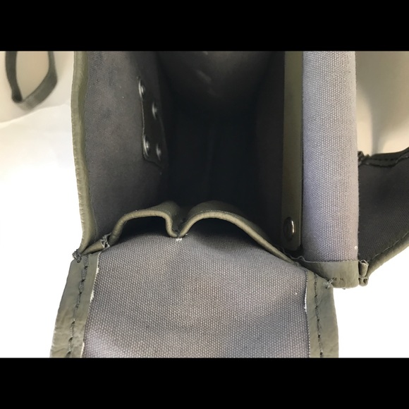 Vintage Swiss Army Messenger Bag - Picture 2 of 6